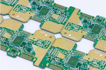  What is the difference between immersion gold circuit board and gold-plated circuit board?