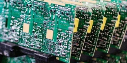 What is pcb personalizada?