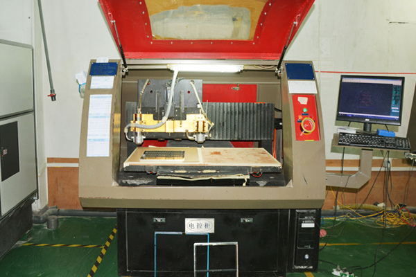 Routing Machine